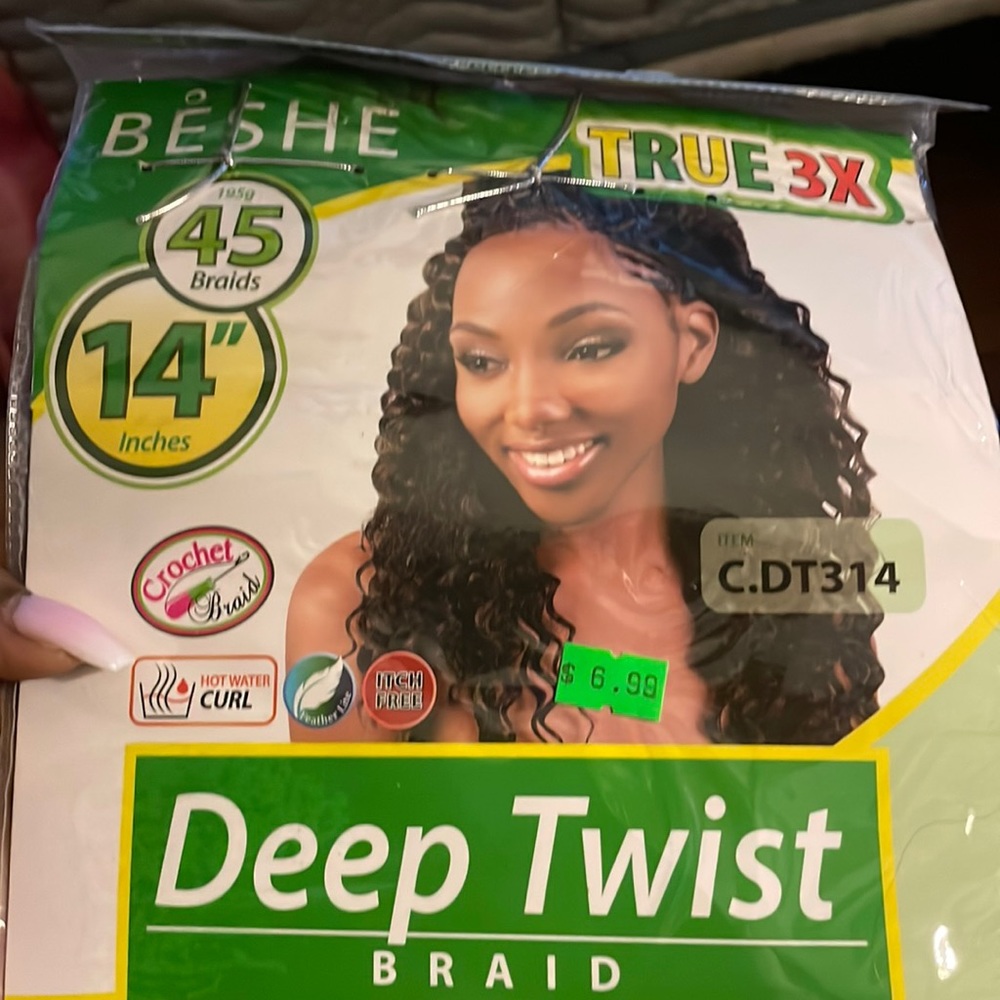 4 packs Crochet hair deep wave (SOLD!!!!)